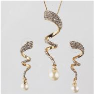 18k Yellow Gold Plated Simulated Pearl